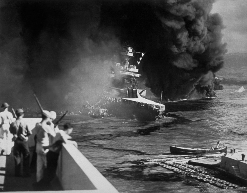 The USS California on fire in Pearl Harbour after the Japanese attack on Dec. 7, 1941.  (Fox Photos/Hulton Archive/Getty Images/TNS)