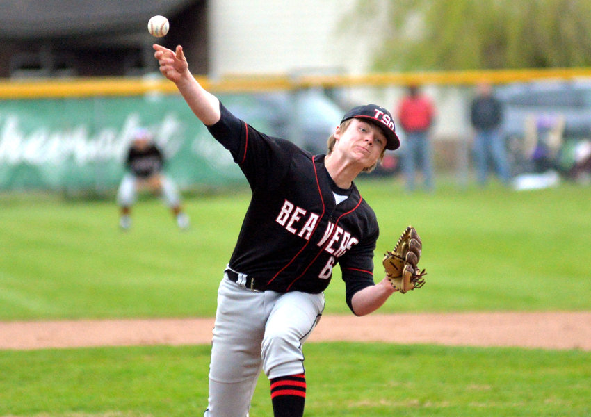 Tenino's Mikey Vasser throws a pitch during the Beavers' 11-4 loss to Montesano in the regular-season finale on Wednesday in Montesano.