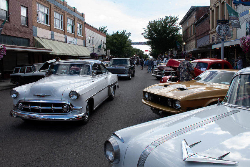 Owners begin to drive their vehicles home as the Hub City Car Show came to an end in downtown Centralia in August 2022.