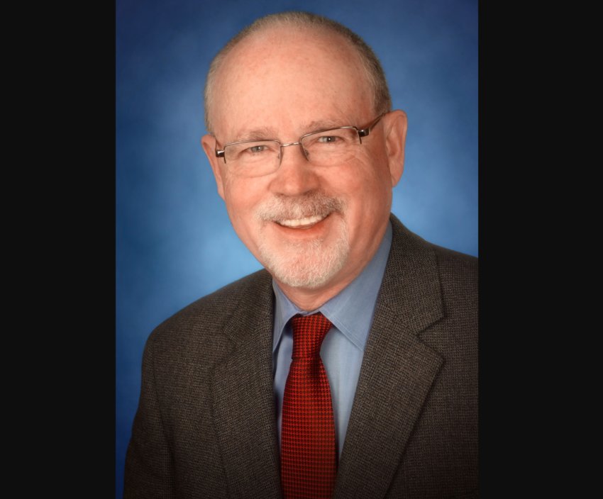 Chehalis optometrist Dr. David Stanfield, from the Pacific Cataract and Laser Institute (PCLI), has received the 2022 &ldquo;Lifetime Achievement Award&rdquo; from the Great Western Council of Optometry.