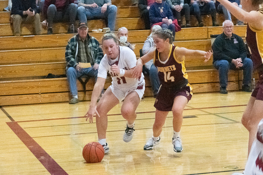 Lena Fragner drives baseline during the first half of W.F. West's 48-40 win over White River on Dec. 13.