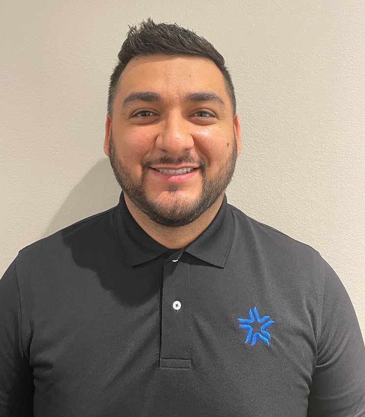Edgar Garcia Cisneros has been named the new manager for UScellular&rsquo;s Centralia store, according to a news release.&nbsp;To submit local business news for potential publication in The Chronicle, send information to news@chronline.com.&nbsp;