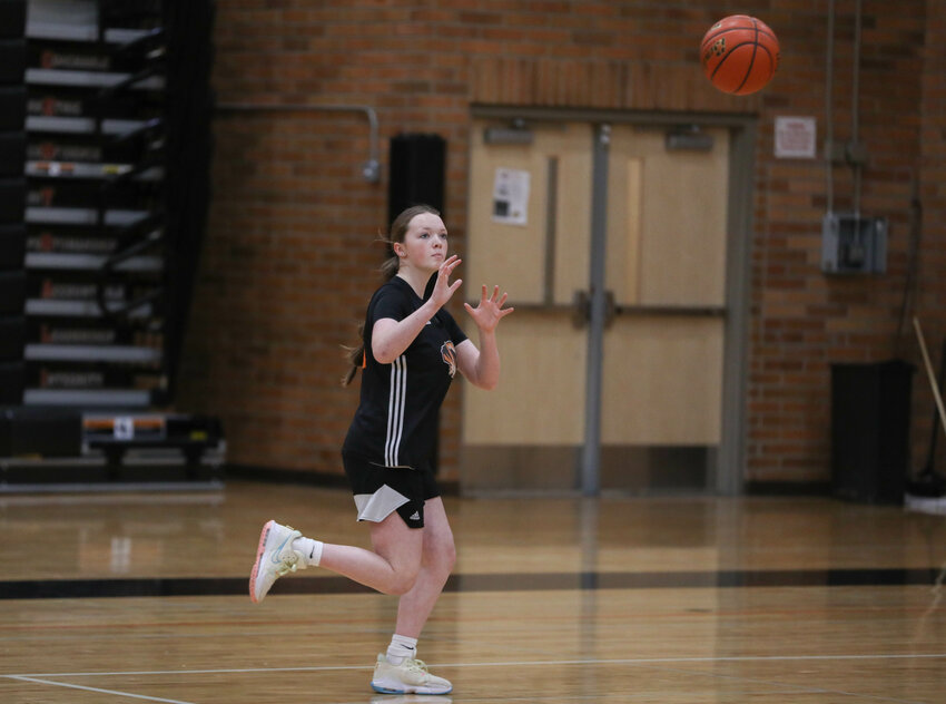 Gracie Schofield catches a pass during a transition drill at Centralia's Nov. 17 practice.