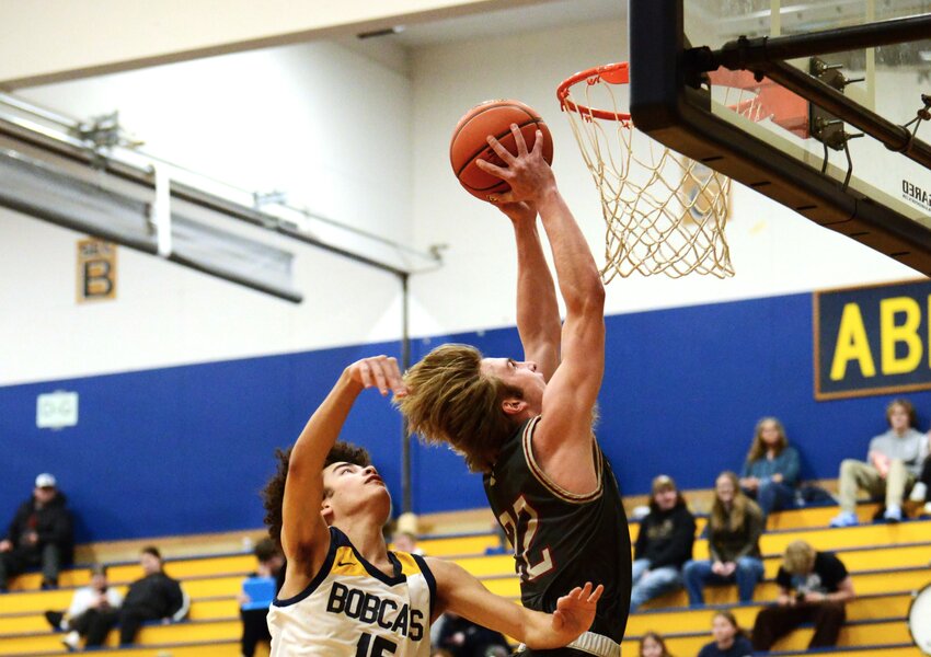 Lucas Hoff goes to the rim during W.F. West's 62-22 win at Aberdeen on Jan. 2.