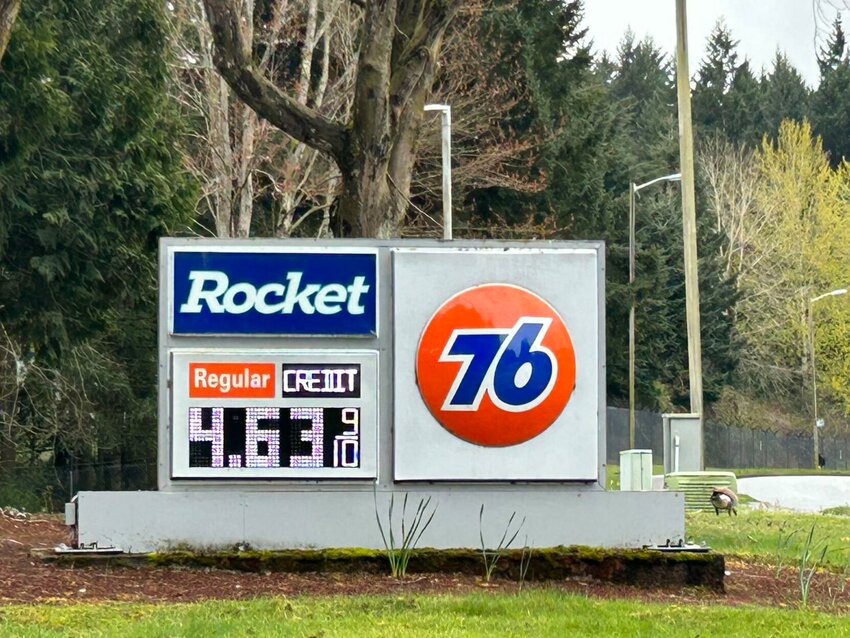 Gas station in Federal Way, Washington, April 2024
