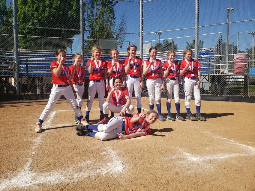 The LC Closers 10U fastpitch team went undefeated over the Mother&rsquo;s Day weekend to bring home the title in the 10U open division at the Play for Mothers, Play for a Cure tournament in Salem, Oregon.  The LC Closers 10u fastpitch team is made up of players from Adna, Chehalis, Centralia, Elma, and Olympia. Players pictured standing are Alexis Tolle,  Cooper Lound, Ella Fourtner, Aisley Boeck, Aria Reynolds, Caroline Day, Charlotte Deguise, and Emma Fourtner. Kneeling players are Emily Jussila and Parker Clark.