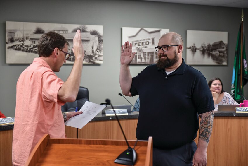 Jason Friend was sworn into Woodland&rsquo;s City Council position No. 7 by Mayor Todd Dinehart on Monday, June 1. Friend said his main goal is to listen to the community during his term, which will end in November 2025.