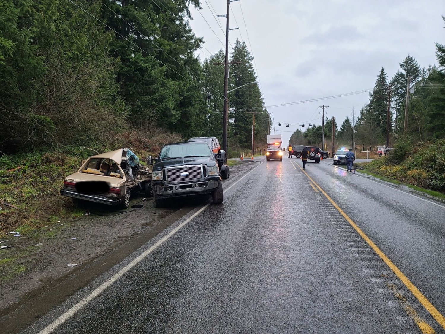 Two Killed in State Route 702 Crash Near Yelm, Including a Child