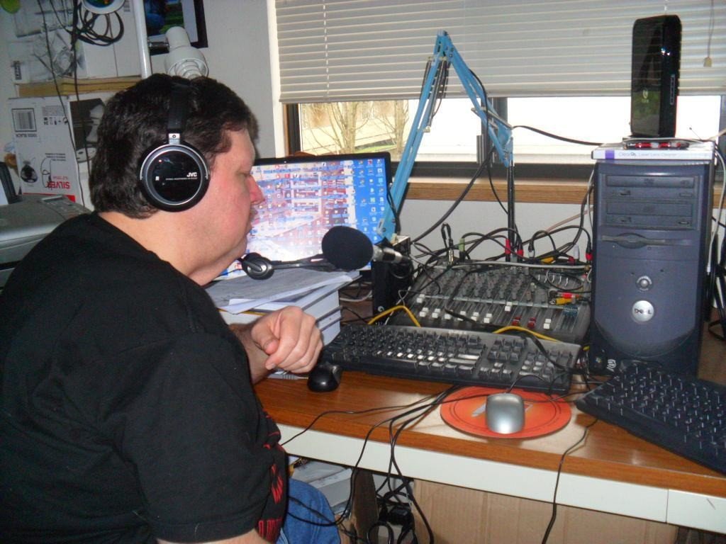 Emisora ​​de radio para discapacitados abre red para hispanohablantes