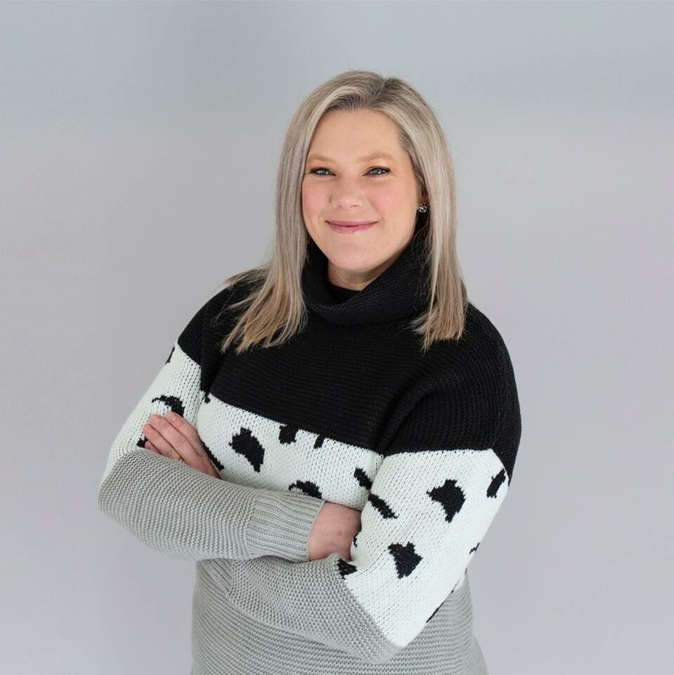 Angela Mathison, District 9