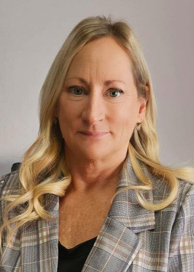 Anne Claflin, District 10